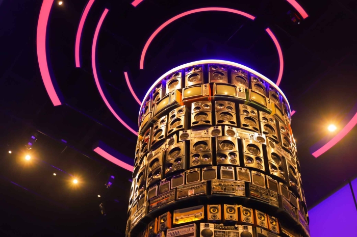 传媒博物馆“光影塔”